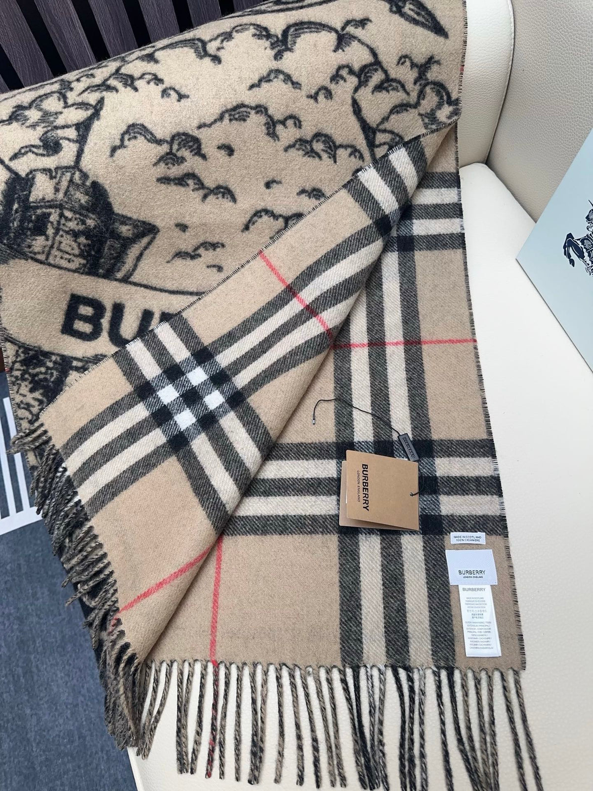 BBR Masterpiece 200CM Beige Black Cashmere 293287