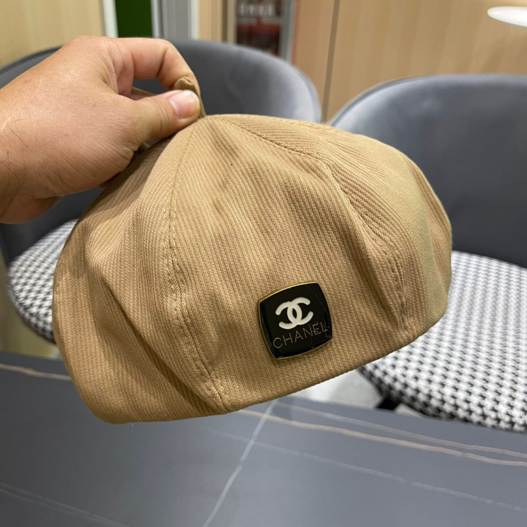 BERET HAT IN CIDER BROWN CORDUROY 429845