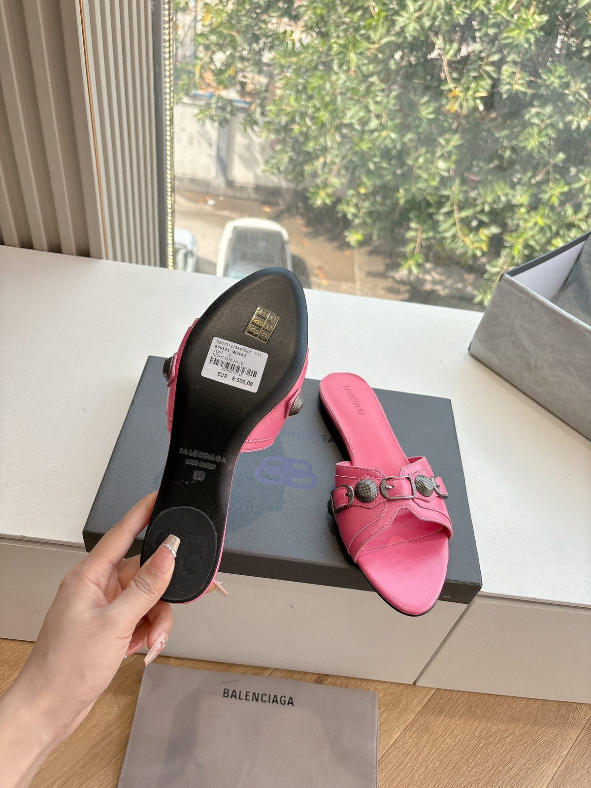 CAGOLE FLAT MULES IN FRENCH PINK CALFSKIN