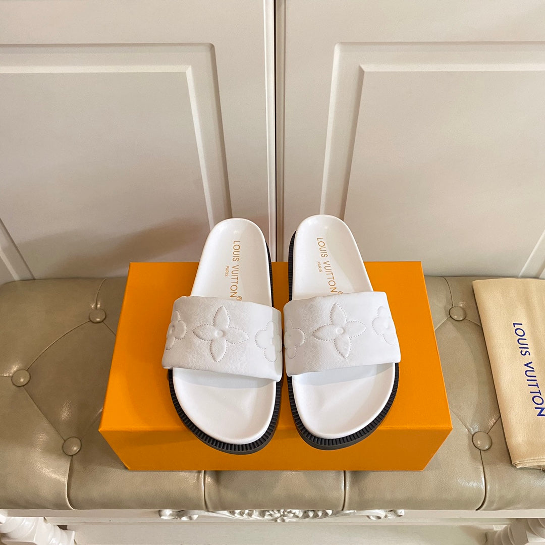 LV Shore Flat Comfort Mule White Lambskin