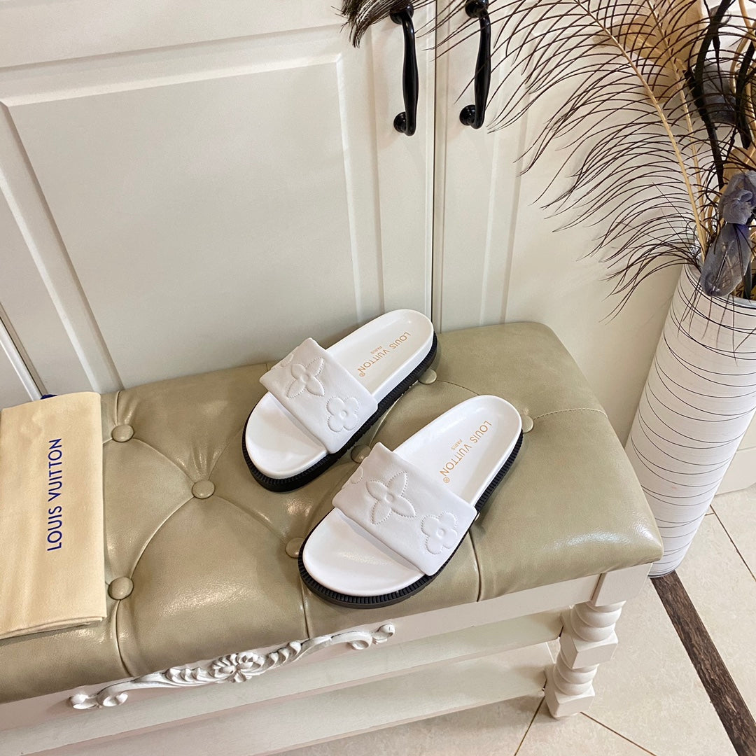 LV Shore Flat Comfort Mule White Lambskin