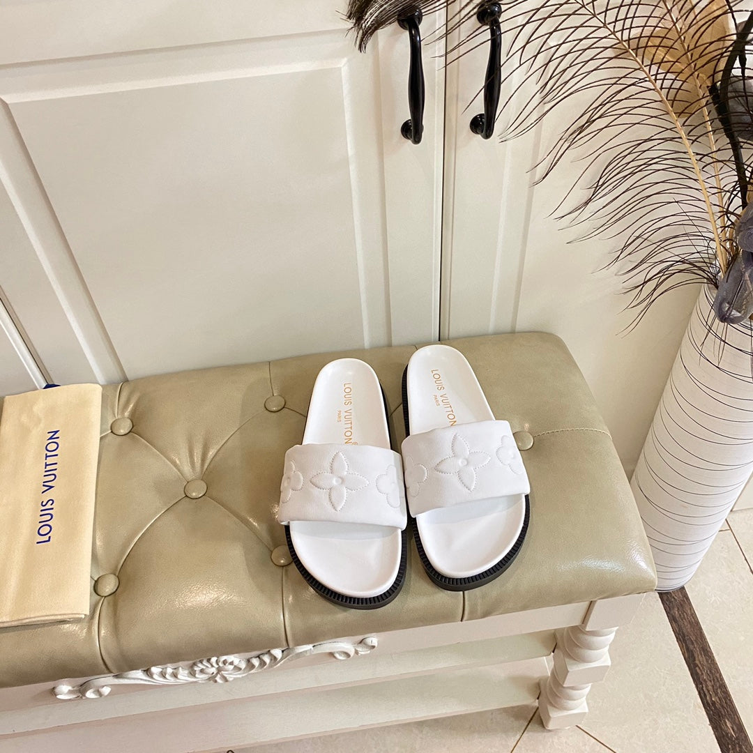LV Shore Flat Comfort Mule White Lambskin