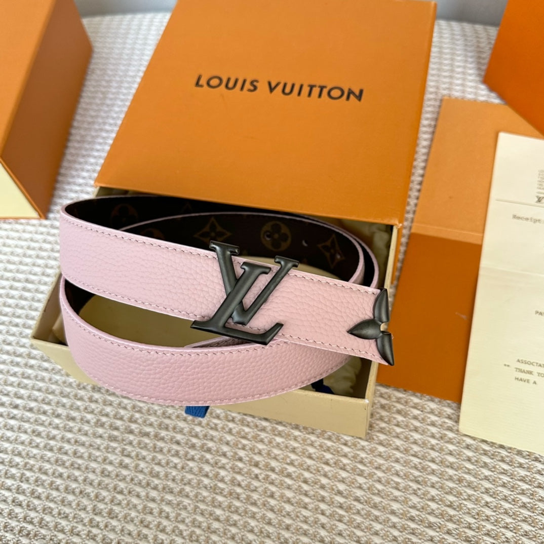 PRETTY LV 30MM REVERSIBLE BELT IN LIGHT PINK CALFSKIN BLACK HARDWARE