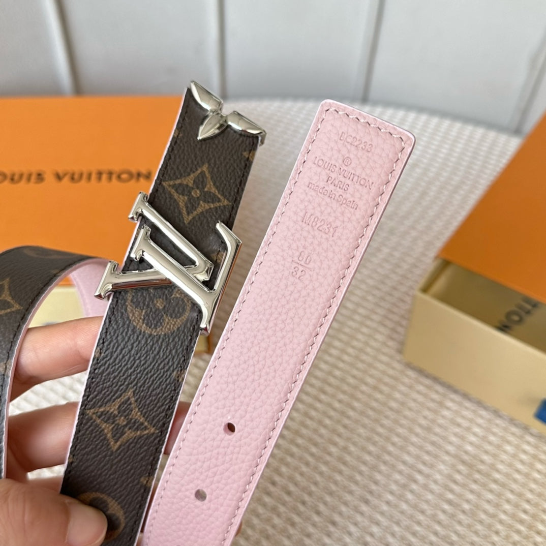 PRETTY LV 30MM REVERSIBLE BELT IN LIGHT PINK CALFSKIN SILVER HARDWARE