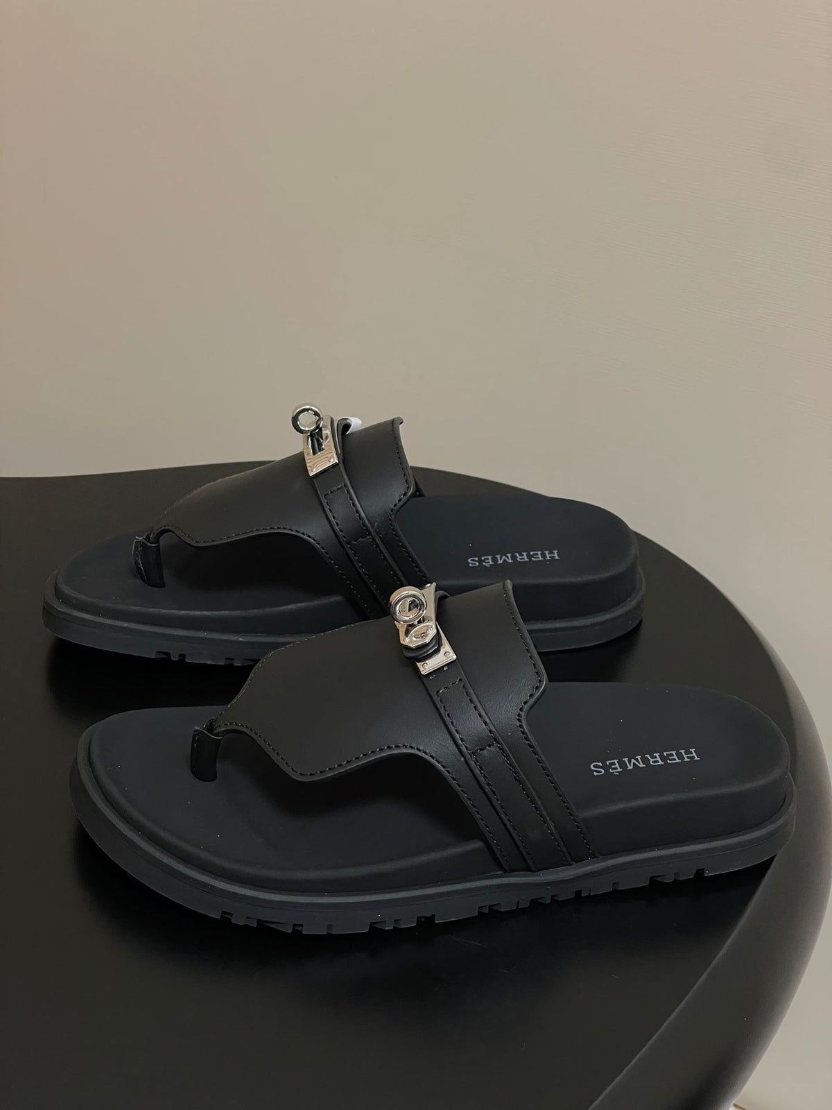 HM Empire Sandal Black Cowhide 377543