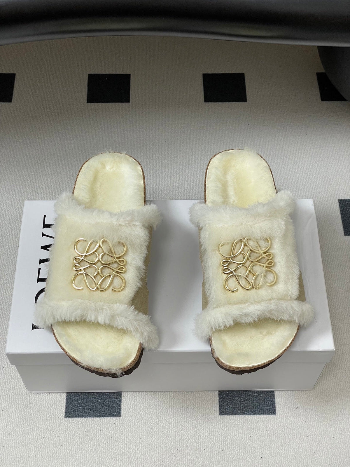 Loewe x Birkenstock slippers white gray further