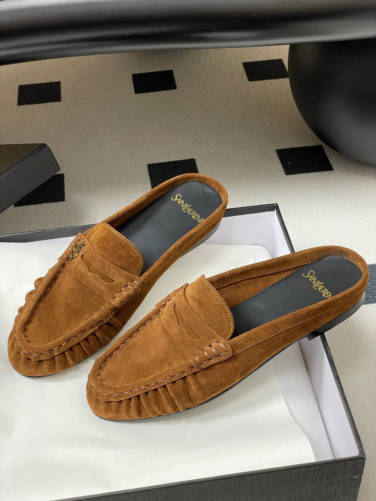 Saint Laurent 2026 Le Loafer Mules Suede Leather 593933