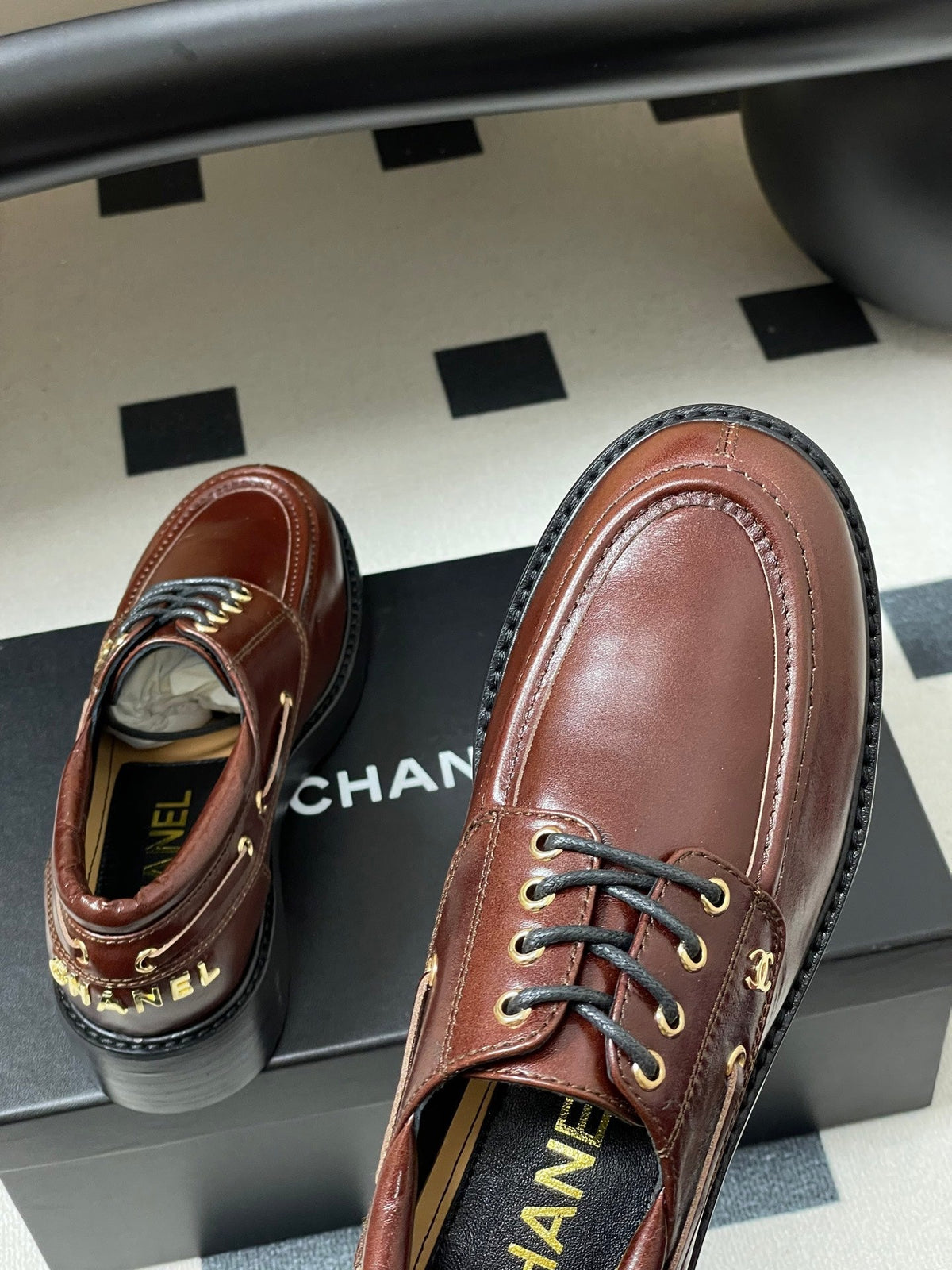 CC 26 Lace-Up Loafer Brown Sheepskin 594248