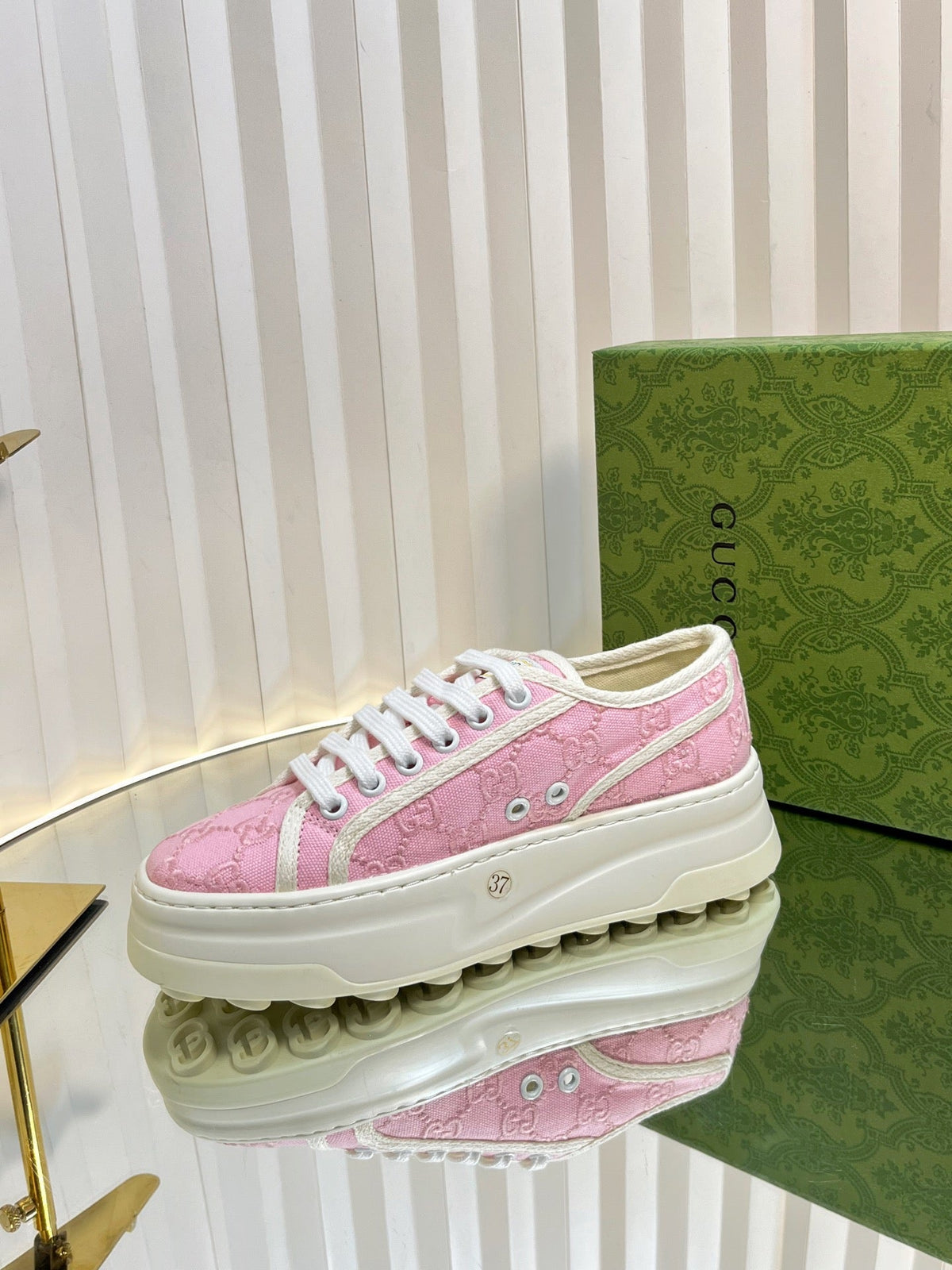 GG Women's GG sneaker Light Pink Monogram Fabric 234266