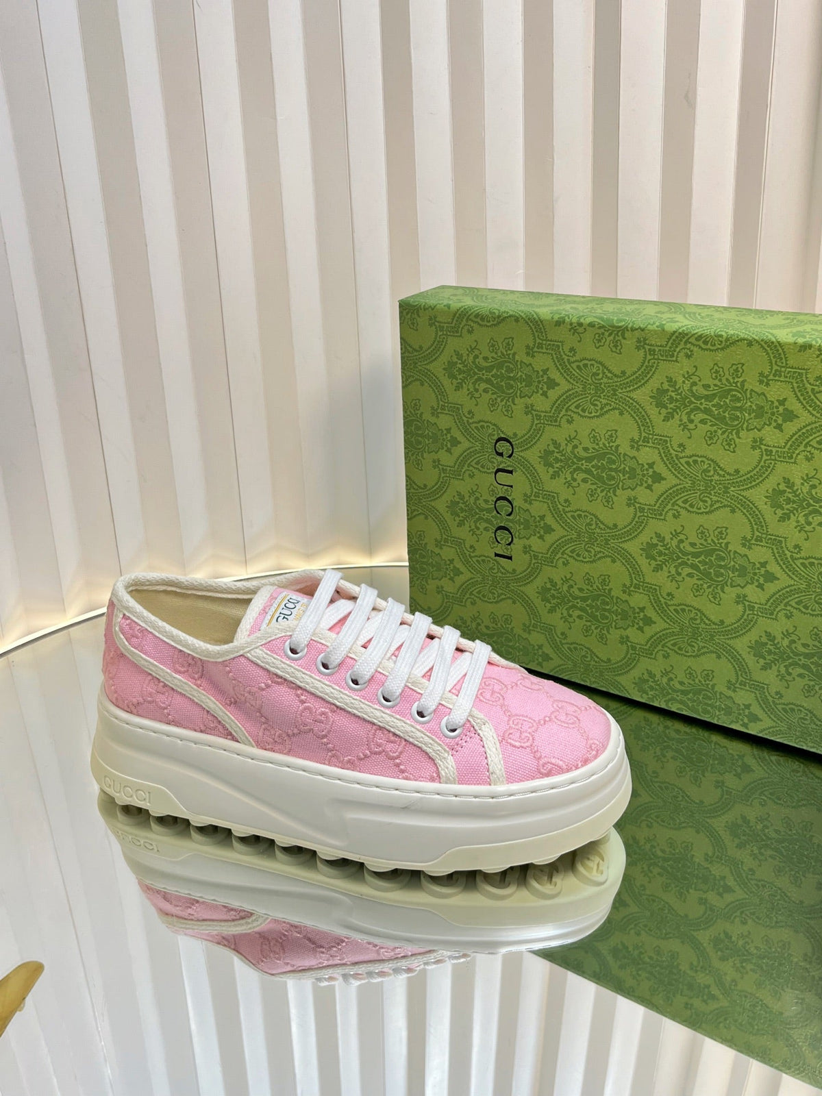 GG Women's GG sneaker Light Pink Monogram Fabric 234266