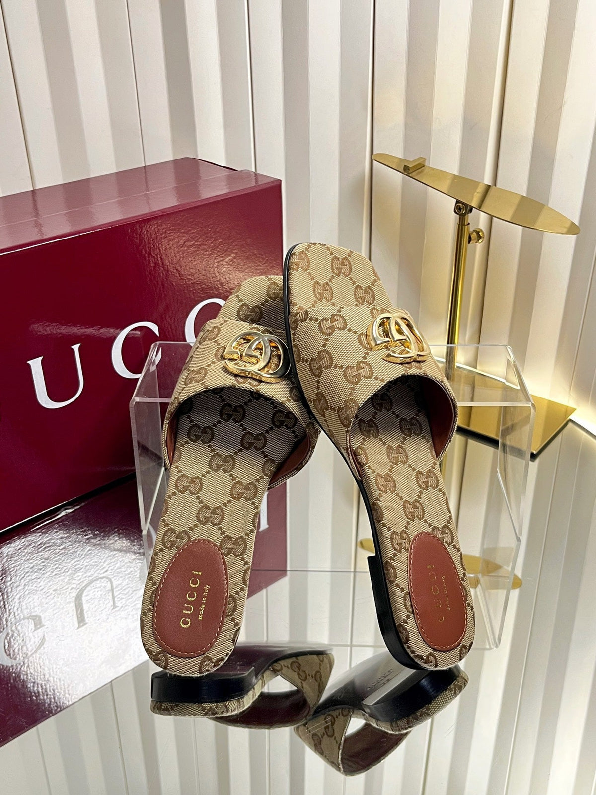 Gucci 2026 Slipper Double G Logo Canvas 768126