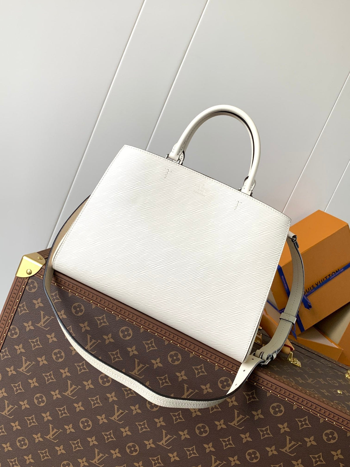 LV Marelle 30cm Tote Bag White mix Brown Epi grain leather 241070