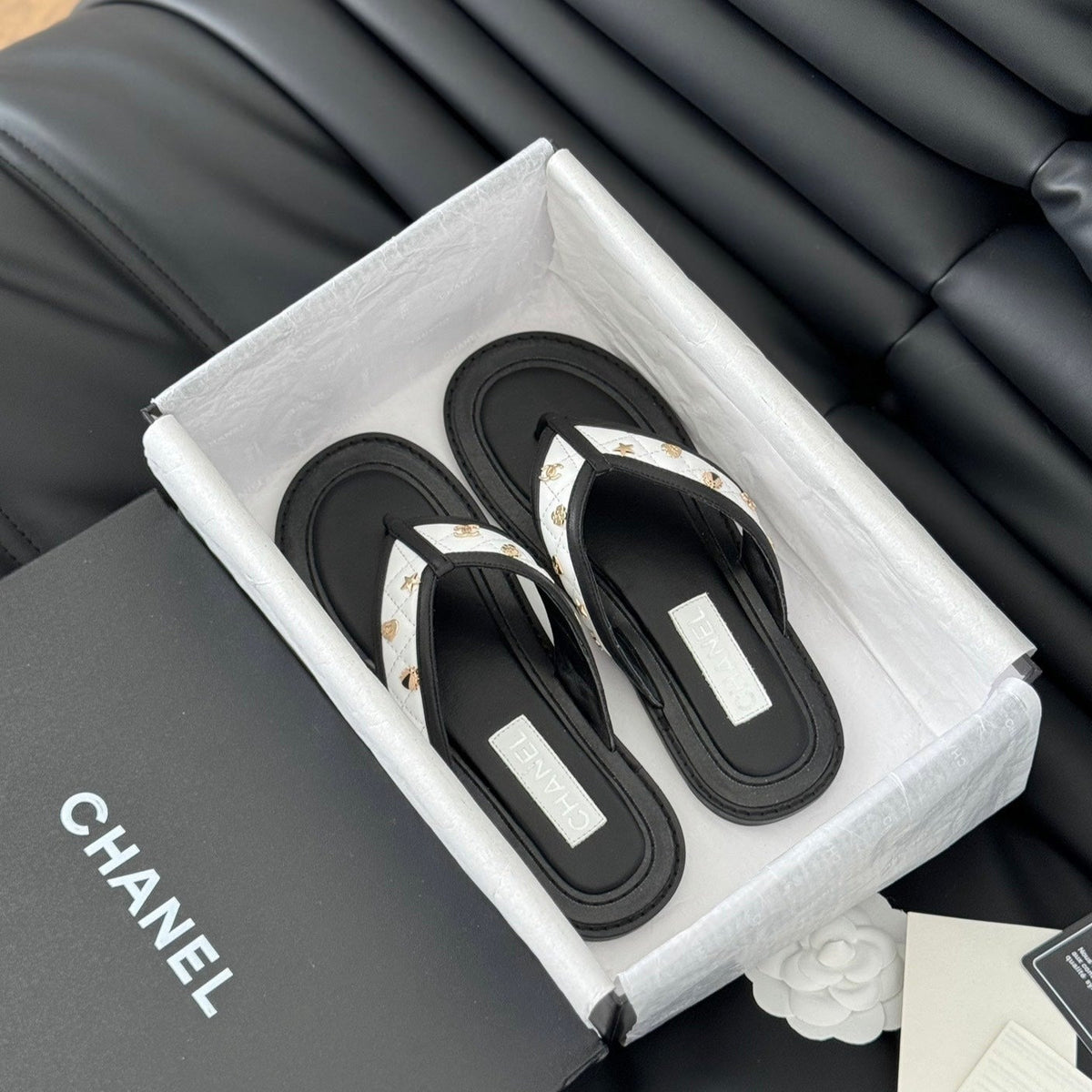 Double C Thong Sandals Lambskin Black White