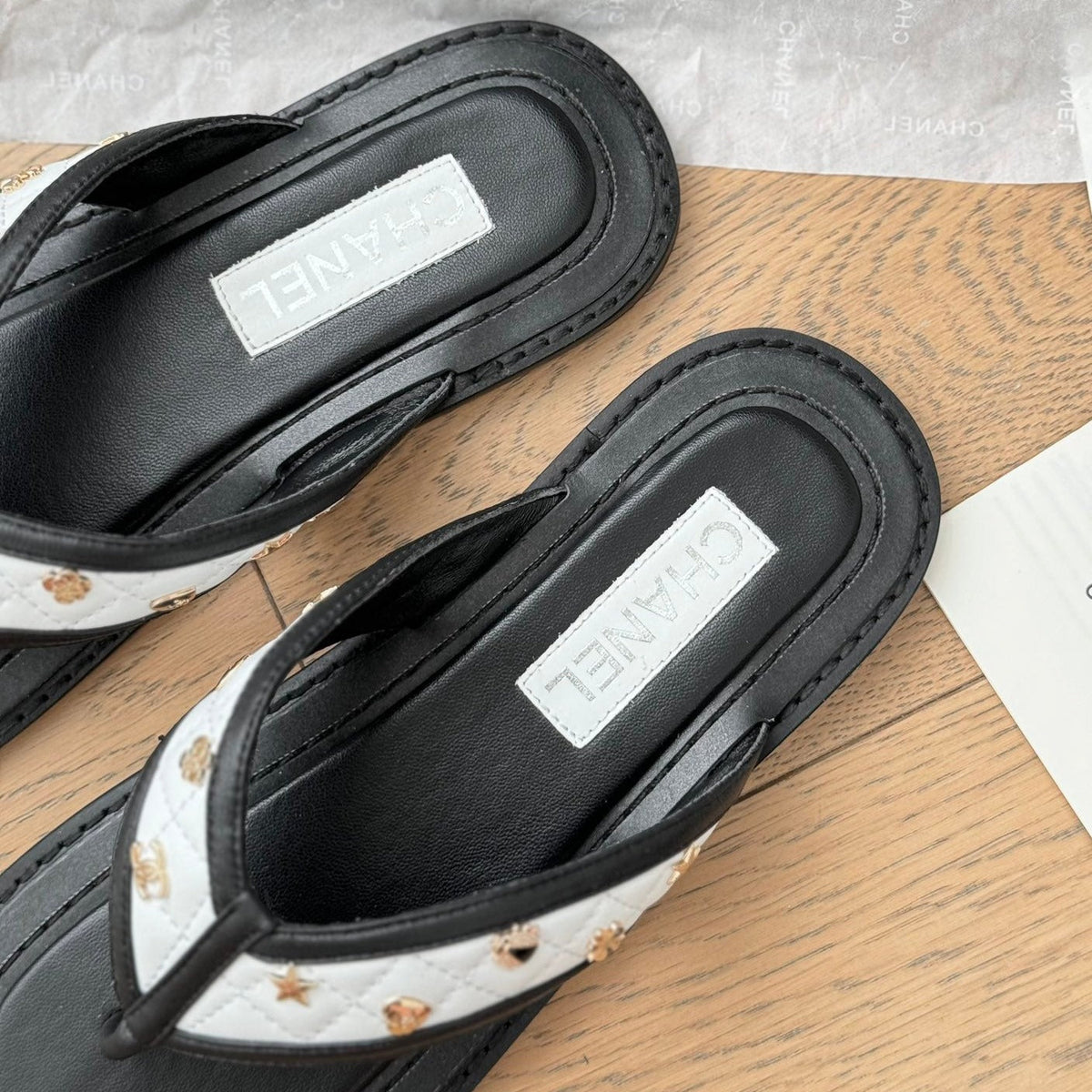 Double C Thong Sandals Lambskin Black White