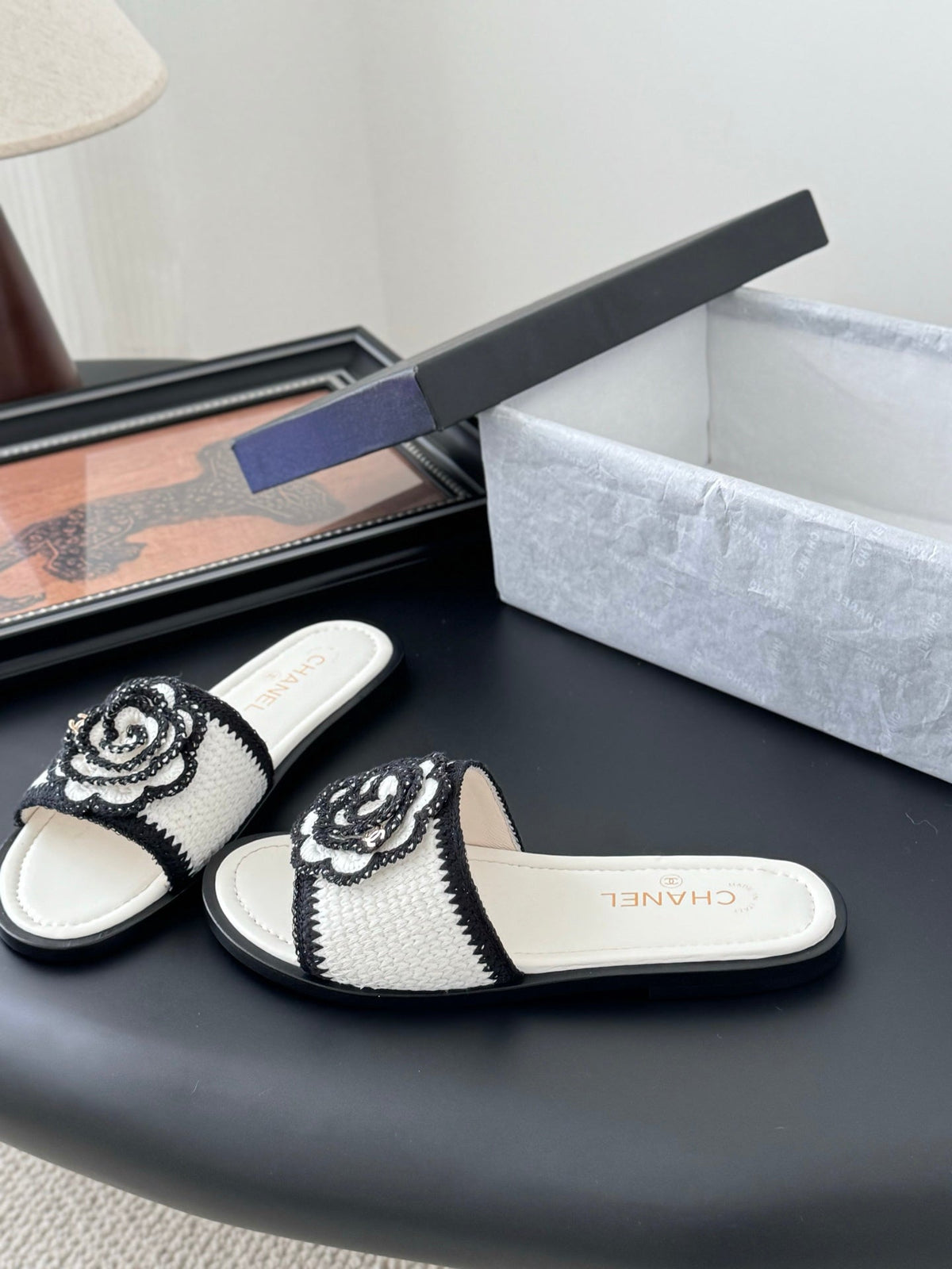CC 25 Flower Slippers White Knitted 305303