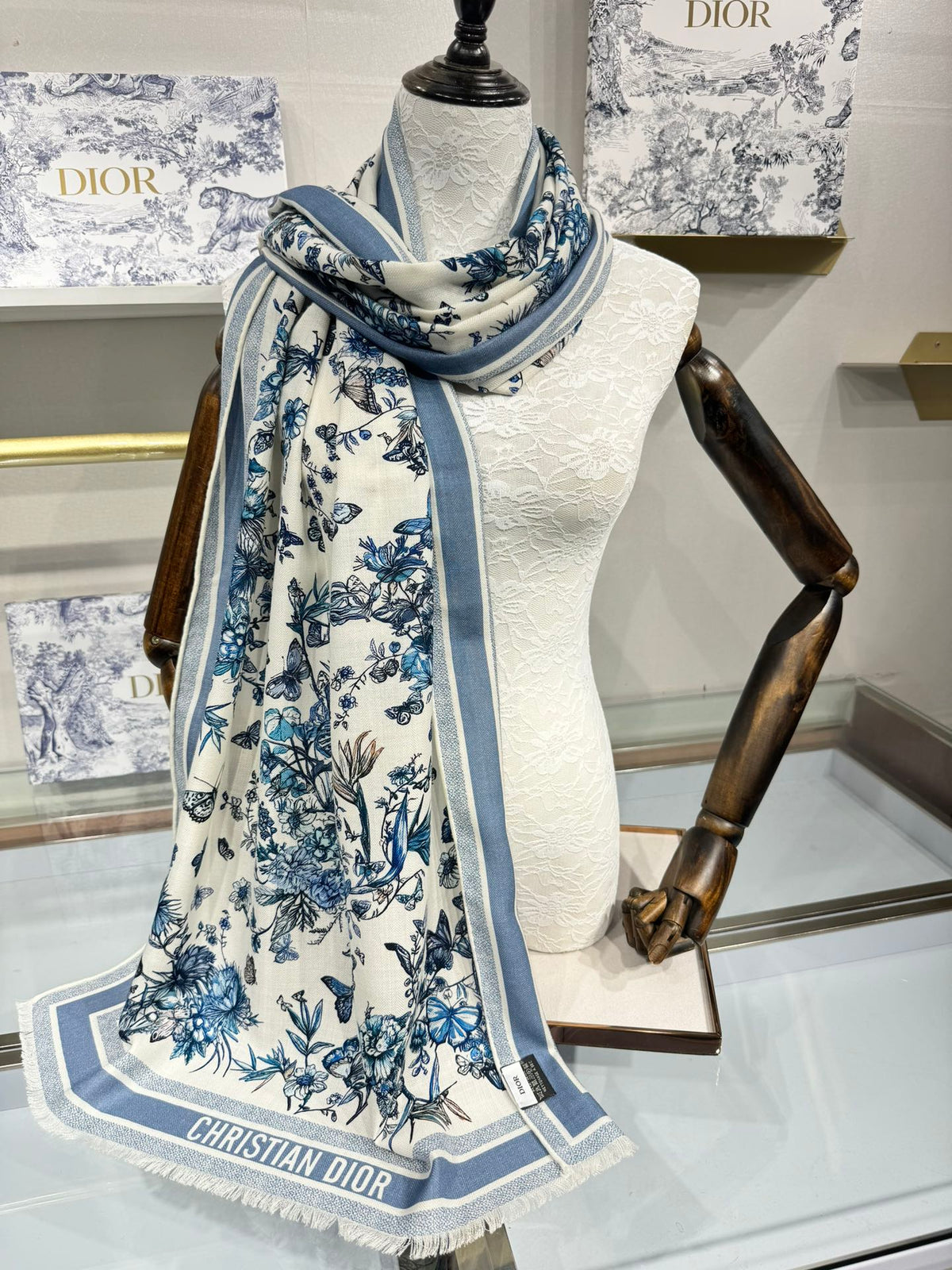 SCARF 180 CM IN WHITE MIX LIGHT BLUE CASHMERE AND SILK 408420