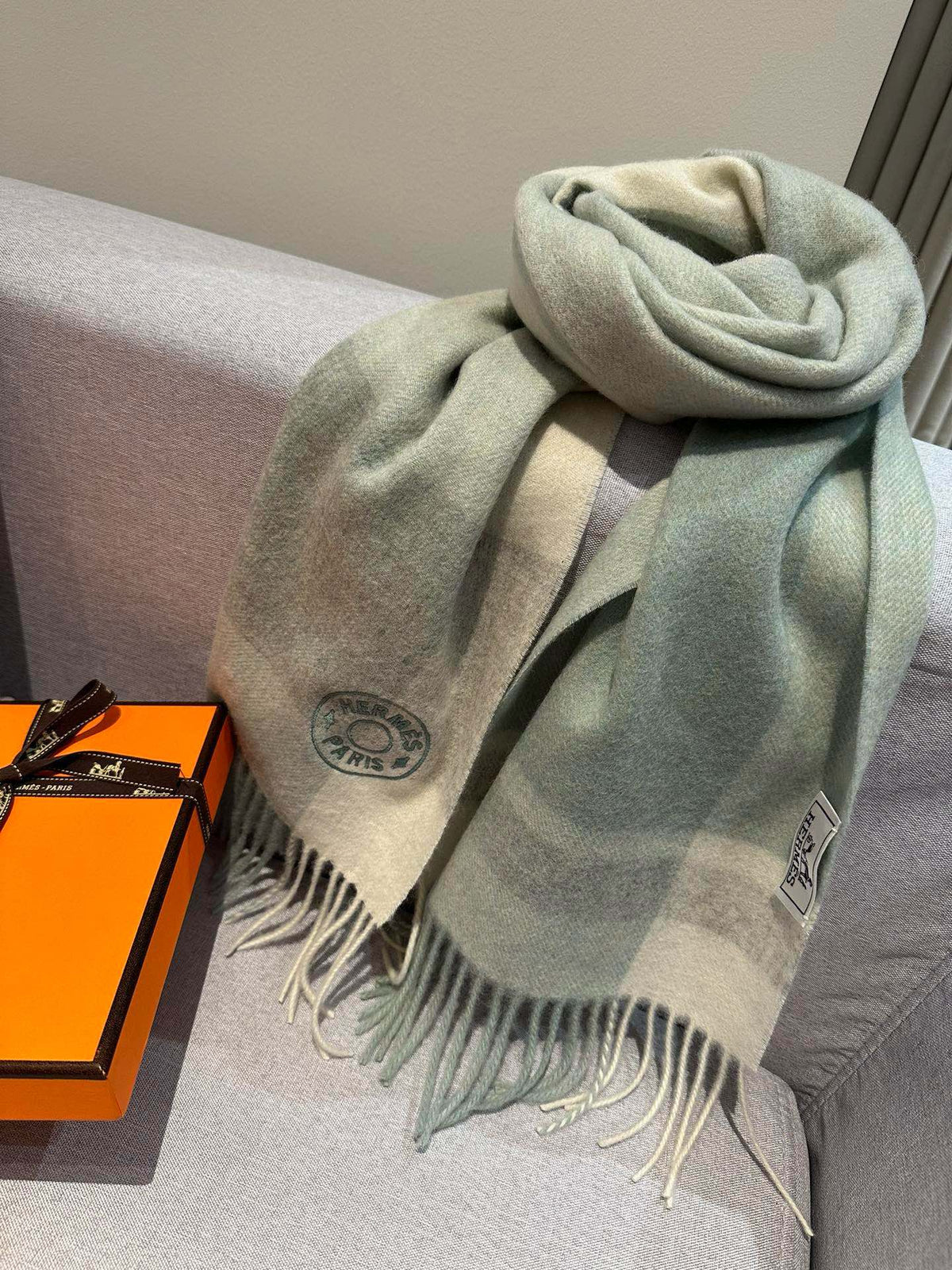 Scarf 180 CM In Light Turquoise Mix White Light Grey Cashmere 381229