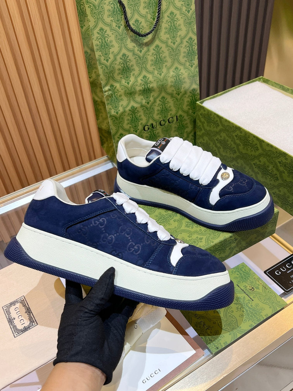 GG Men's Screener Sneaker Blue Canvas Sheepskin 523610