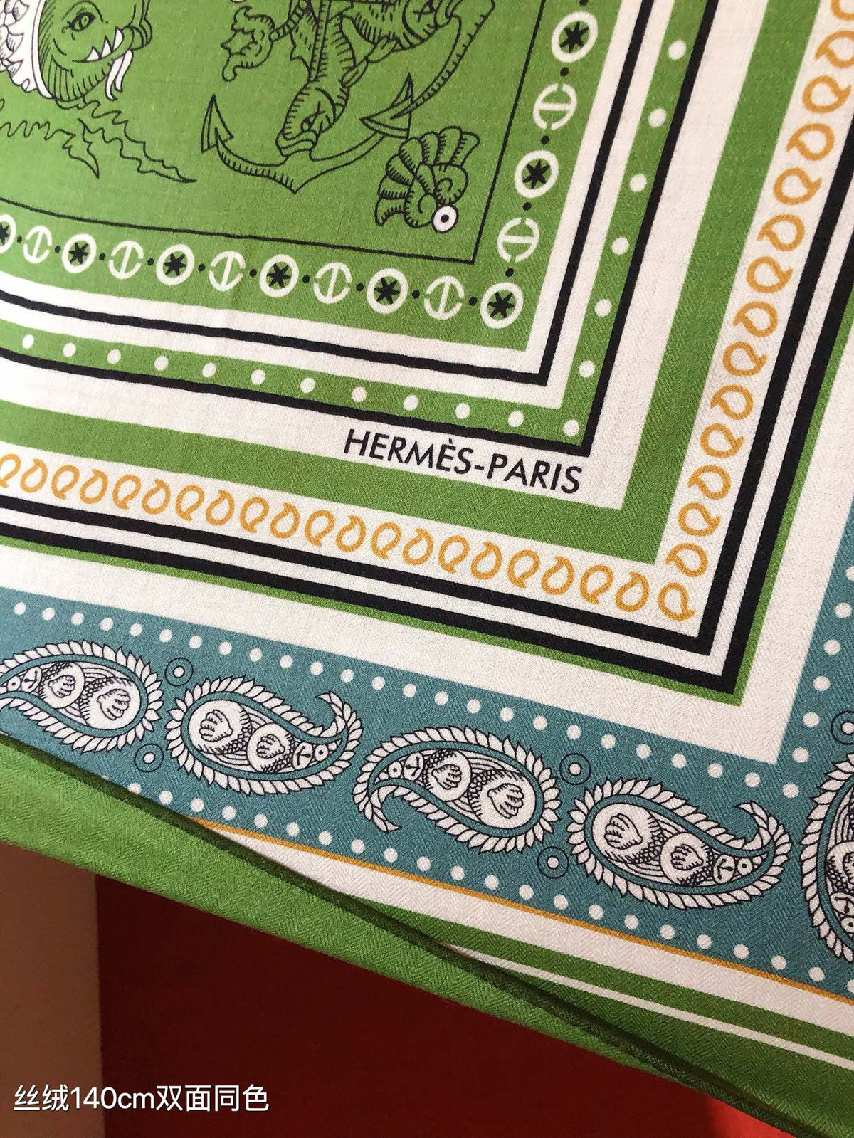 HM 26ss Amazon  Scarf 90 Green Colorful Twill Silk 126340