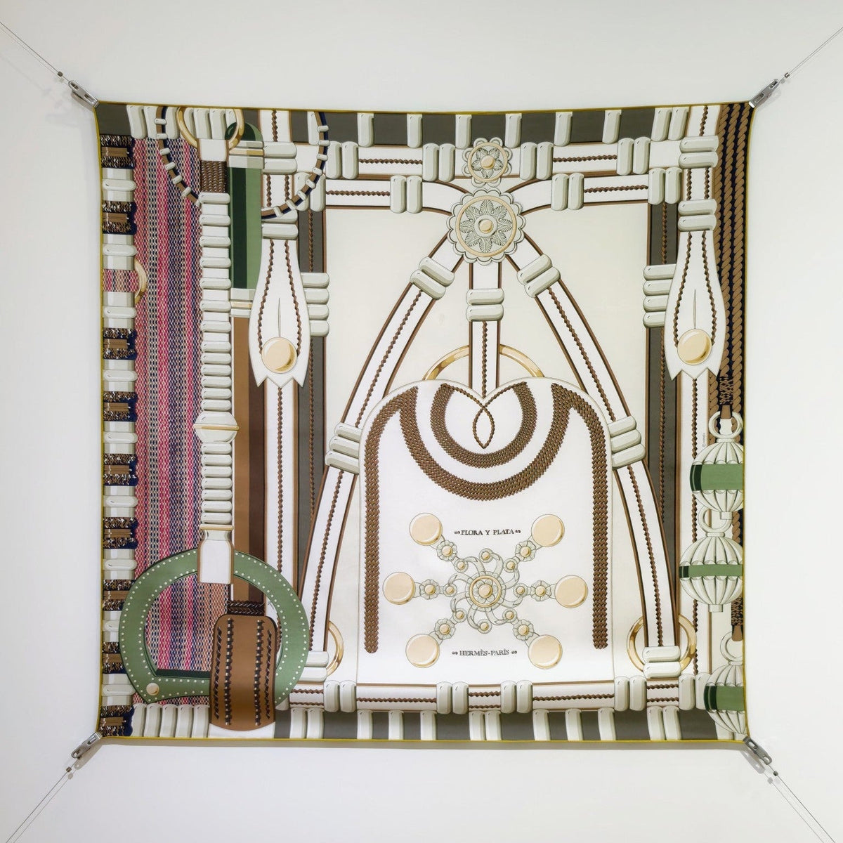 HM 26ss Amazon  Scarf 90 White Colorful Twill Silk 130283