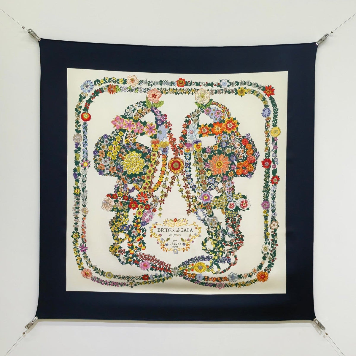 HM 26s 90 Double Sided Scarf Black White Colorful Mulberry Silk 145753
