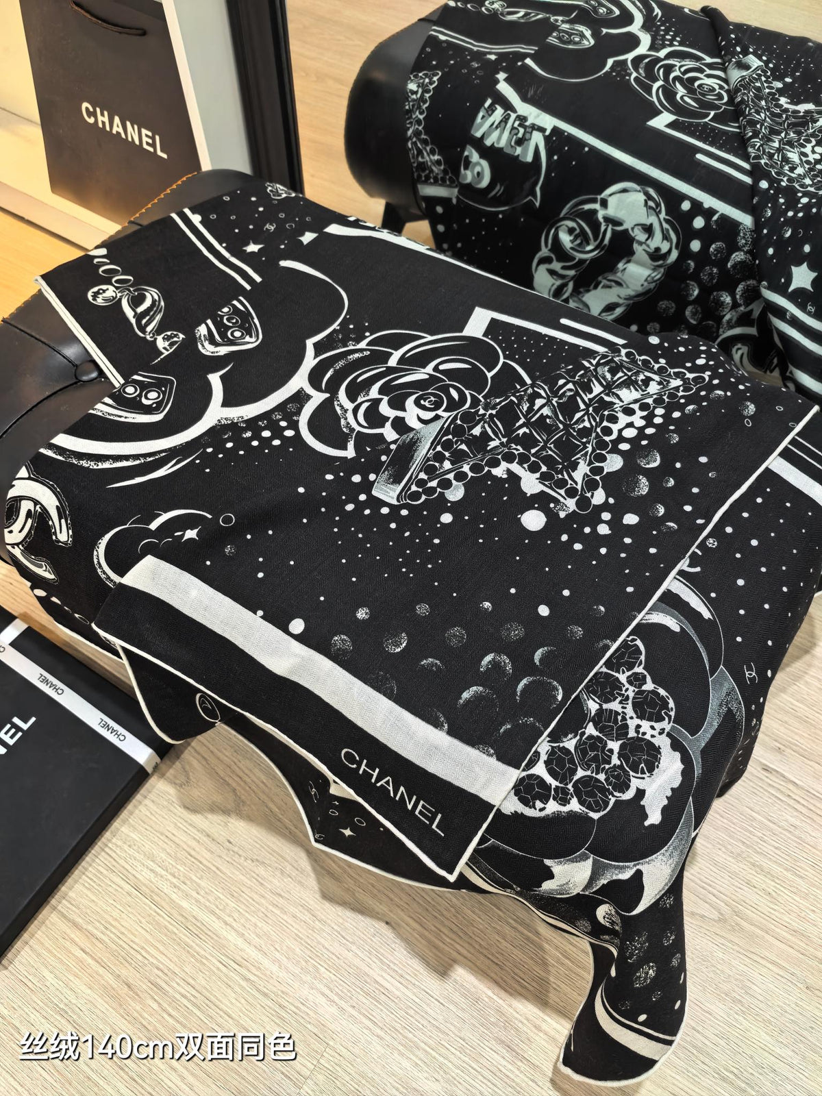 CC 25 Camellia Scarf 140CM Black White Cashmere 293082
