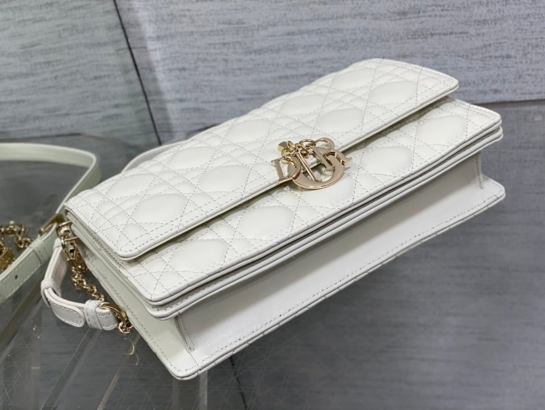MY CD 24 TOP HANDLE BAG WHITE LAMBSKIN