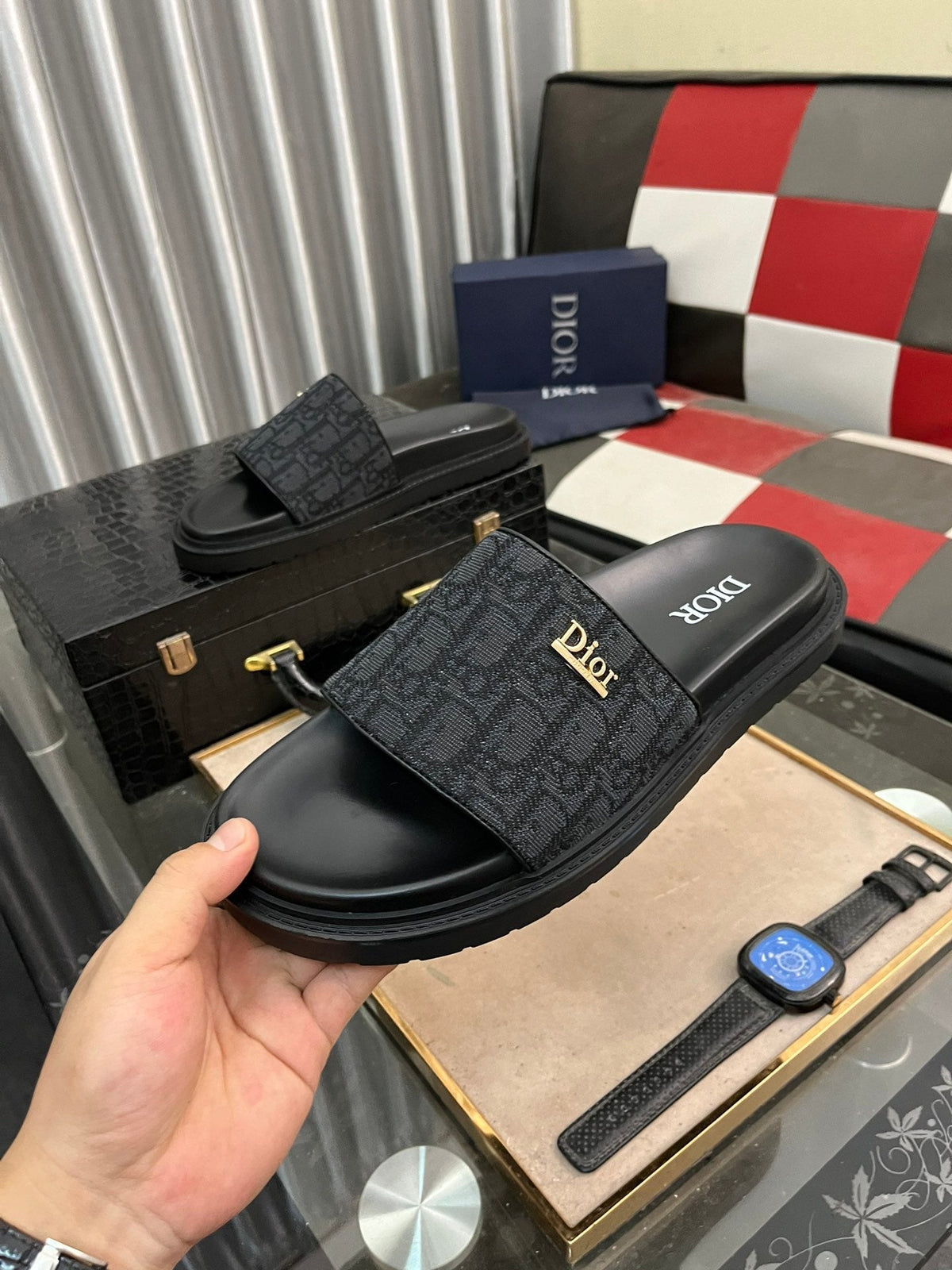 CD AQUA SLIDE SANDAL BLACK JACQUARD
