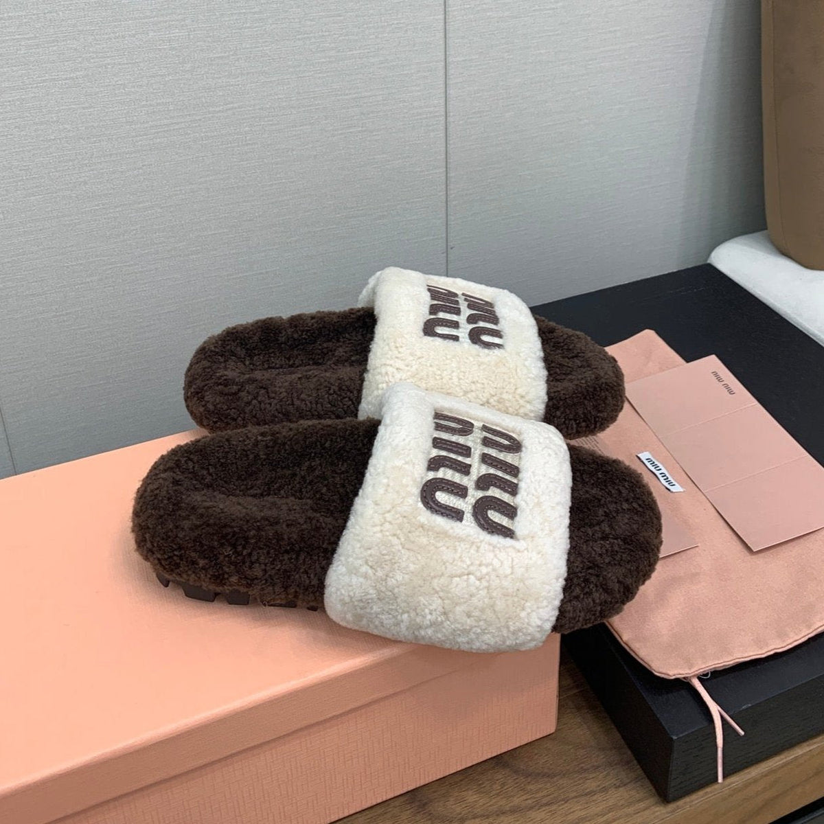 Miu Slippers Brown Mixed With White With Brown Lettering Pure Wool