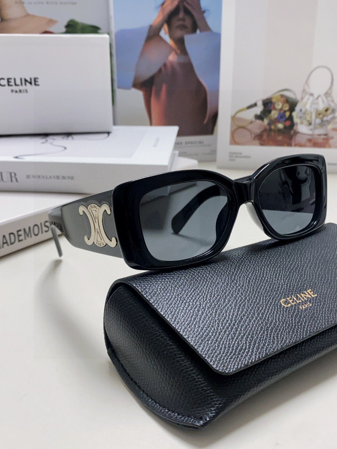 TRIOMPHE SUNGLASSES 548601 IN BLACK ACETATE SILVER LOGO
