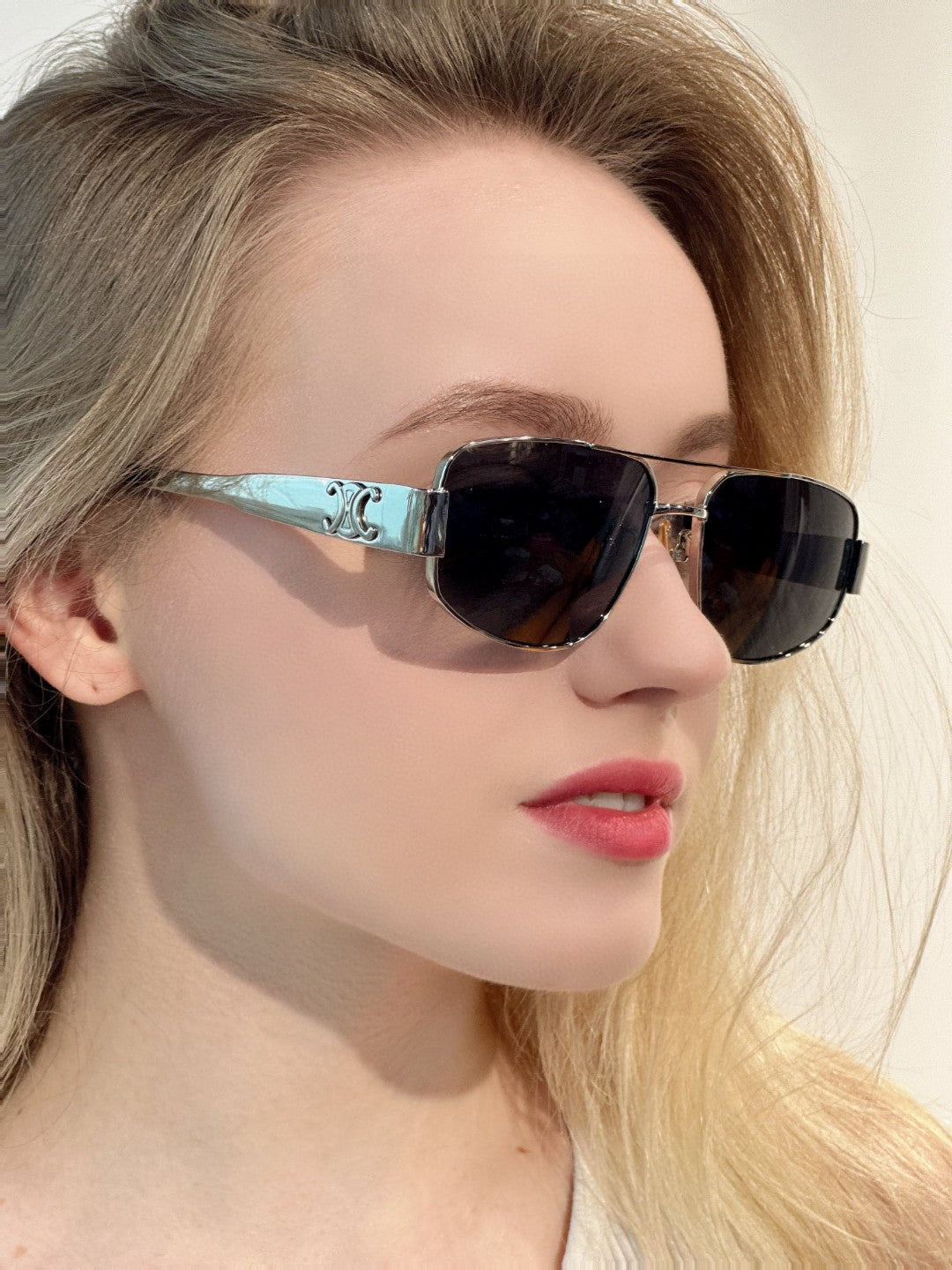 TRIOMPHE SUNGLASS 512999 IN SILVER METAL BLACK LENSES