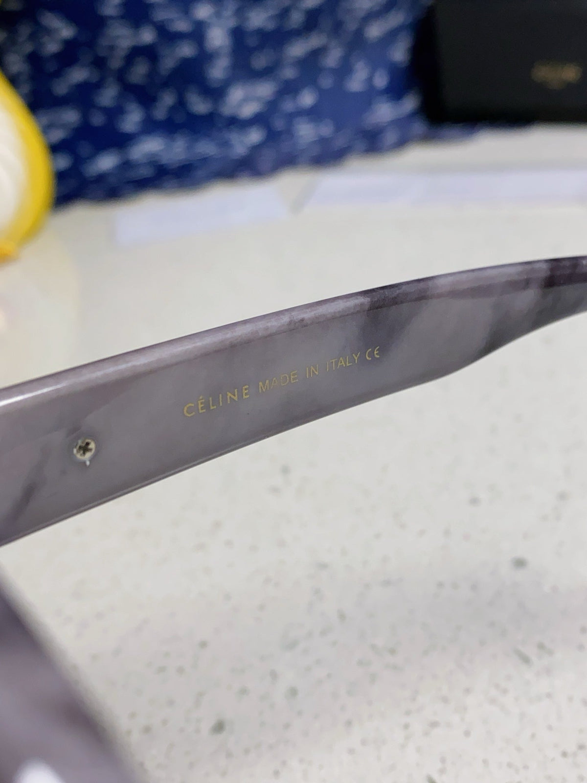 TRIOMPHE SQUARE SUNGLASS 566740 IN MARBLED EFFECT ACETATE