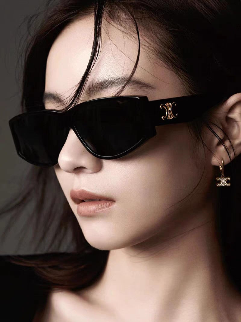 TRIOMPHE SUNGLASS 533220 IN BLACK ACETATE GOLD LOGO