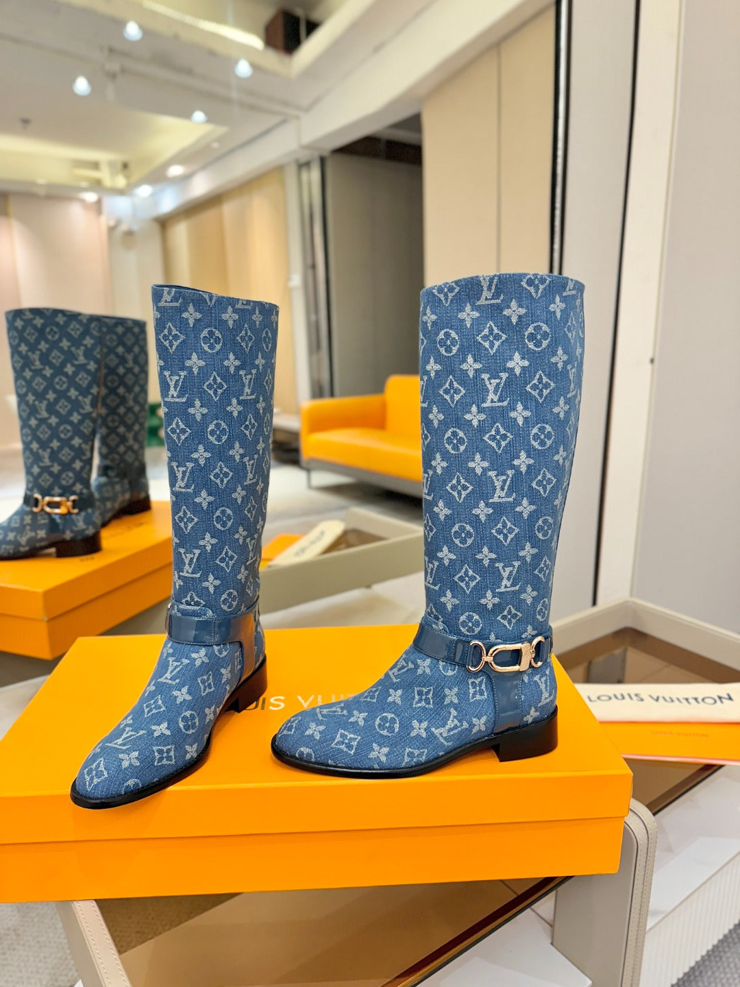 LV 25 Martin Boots 30 Blue Denim 573886