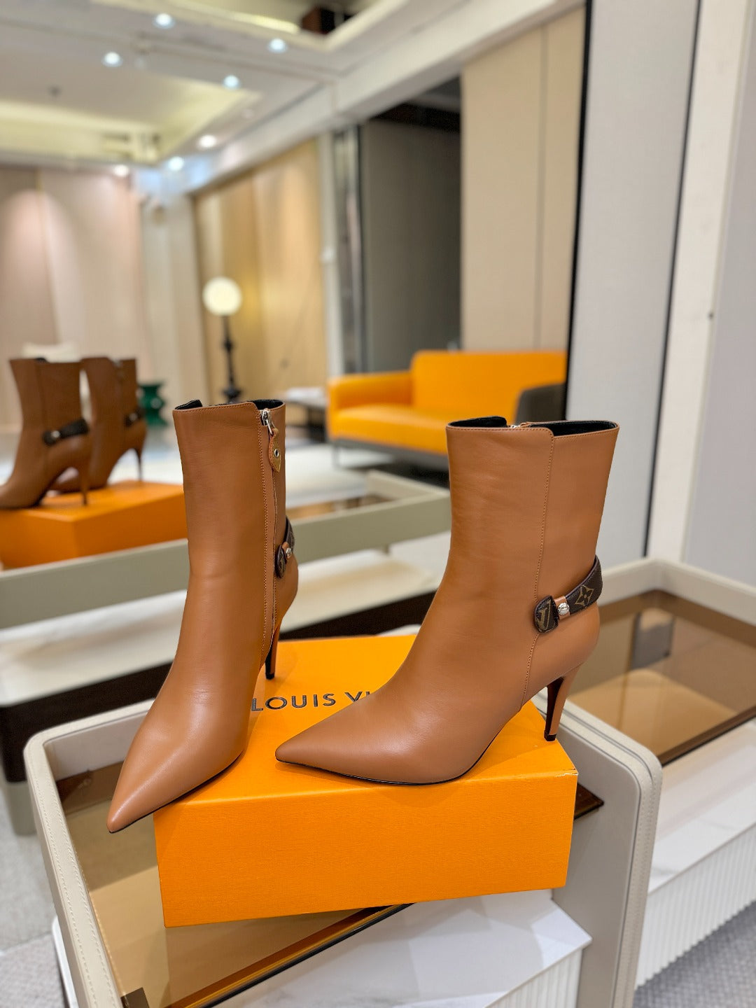 LV 25 Runway Ankle Boots 90 Camel Brown Calfskin 573865
