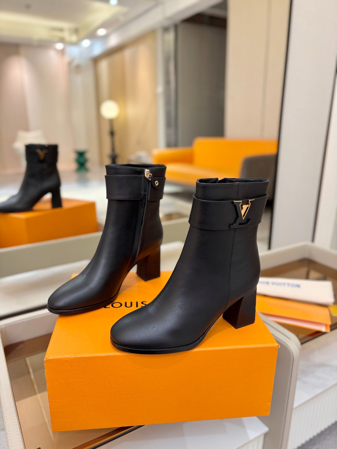 LV Ankle Boots 75 Black Sheepskin 573727