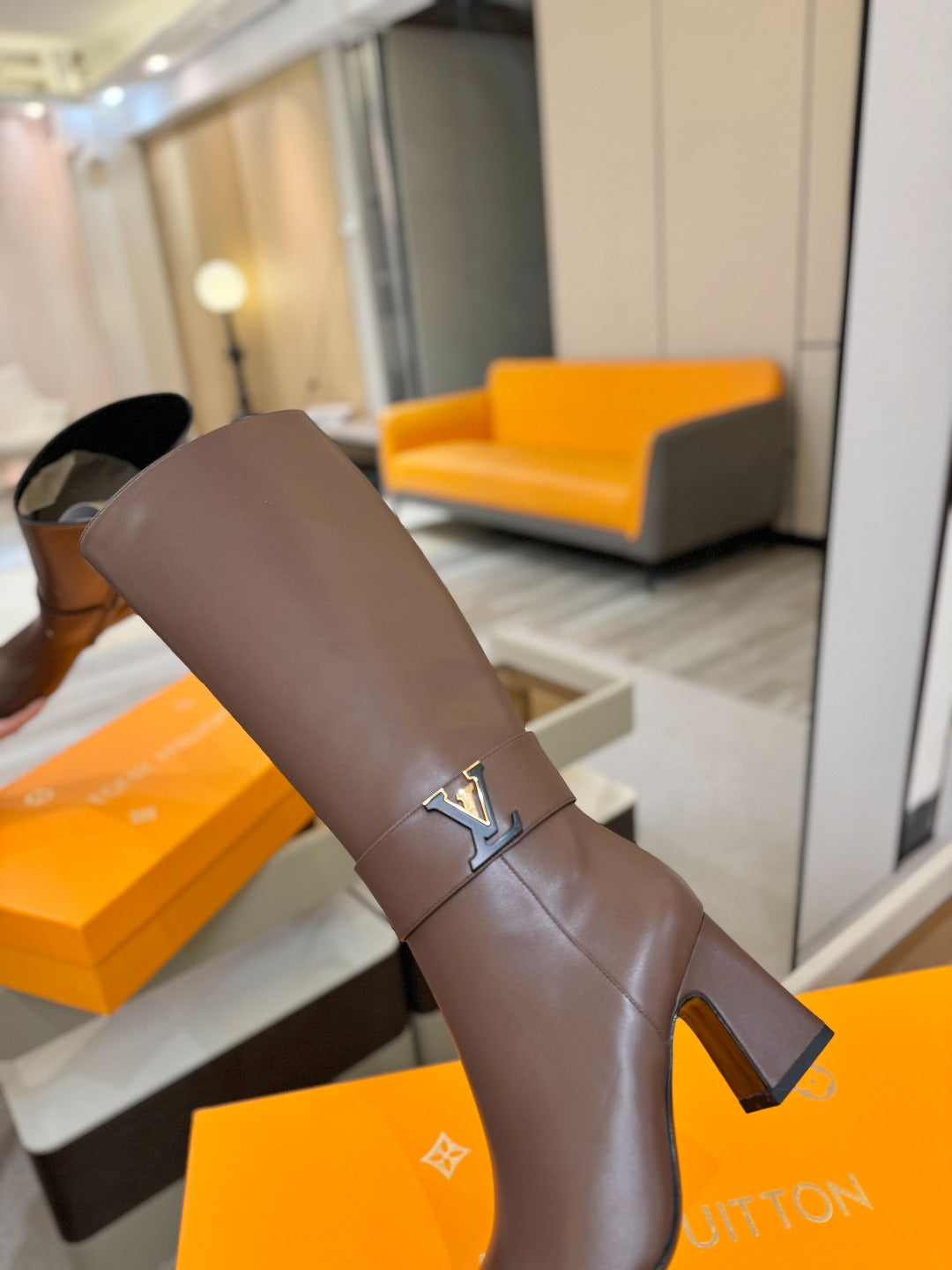 LV 25 Long Boots 75 Brown Sheepskin 573741