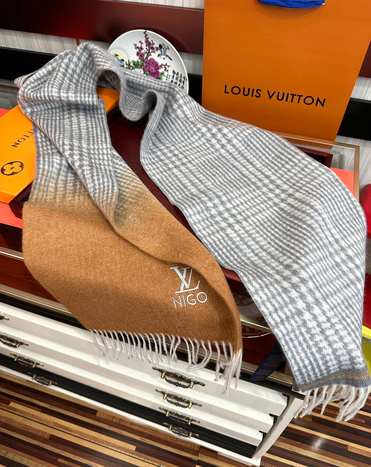 LV Double-Sided Shawl Scarf 200cm Black Brown Cashmere 968695