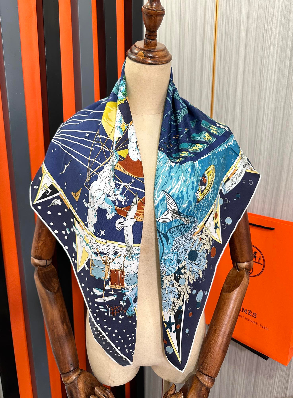 HM 25s Major Scarf 90cm Blue Yellow Cashmere 972936