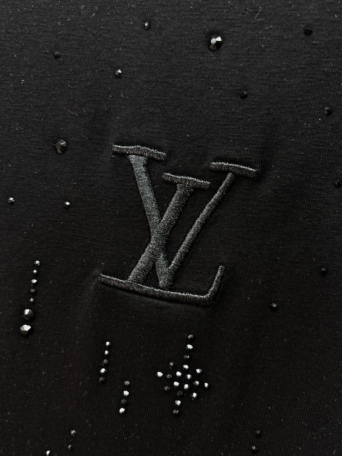 LV 2026 Men Short-sleeved T-shirt Cotton 303318