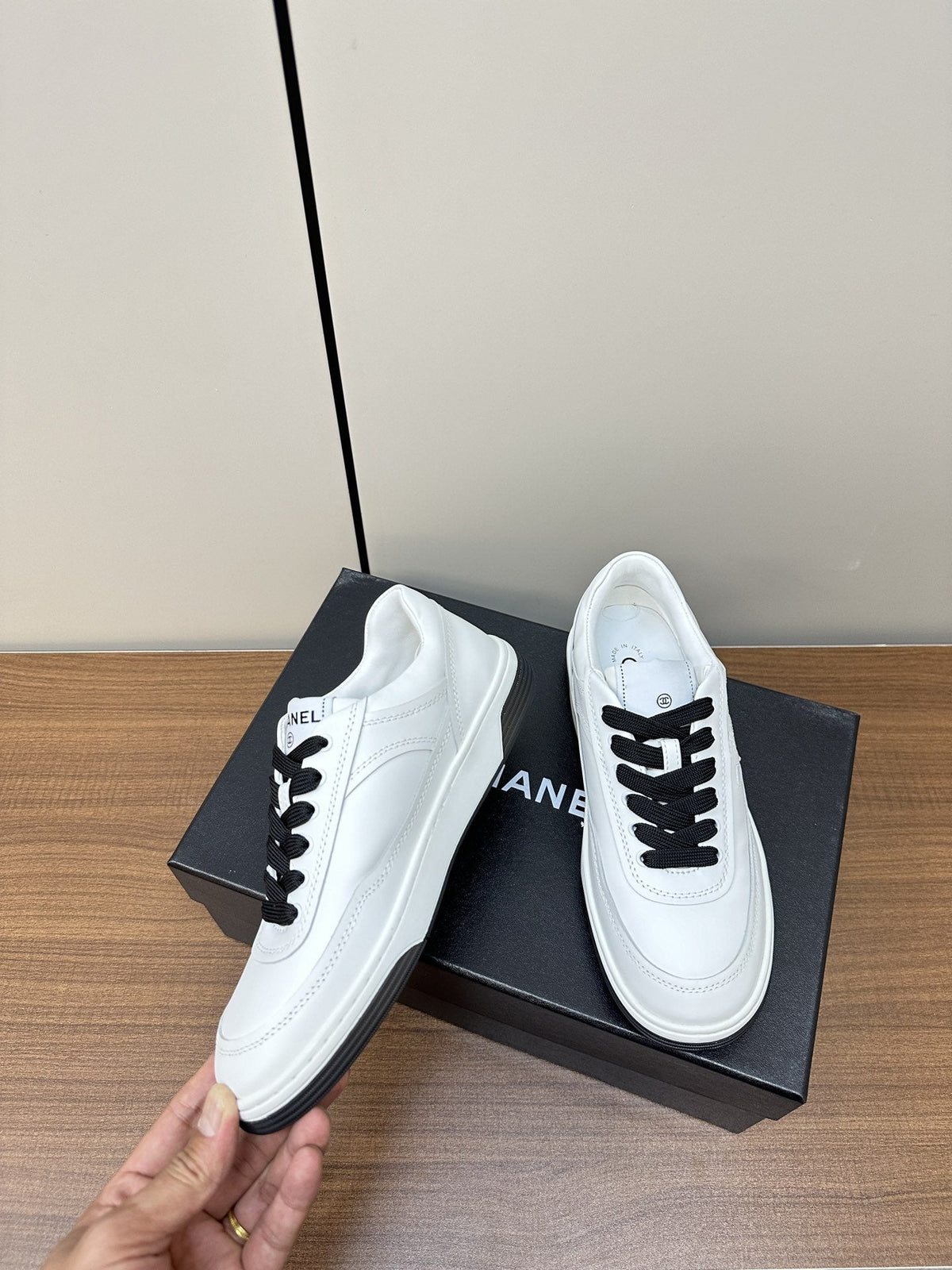 cc sneaker white black calfskin