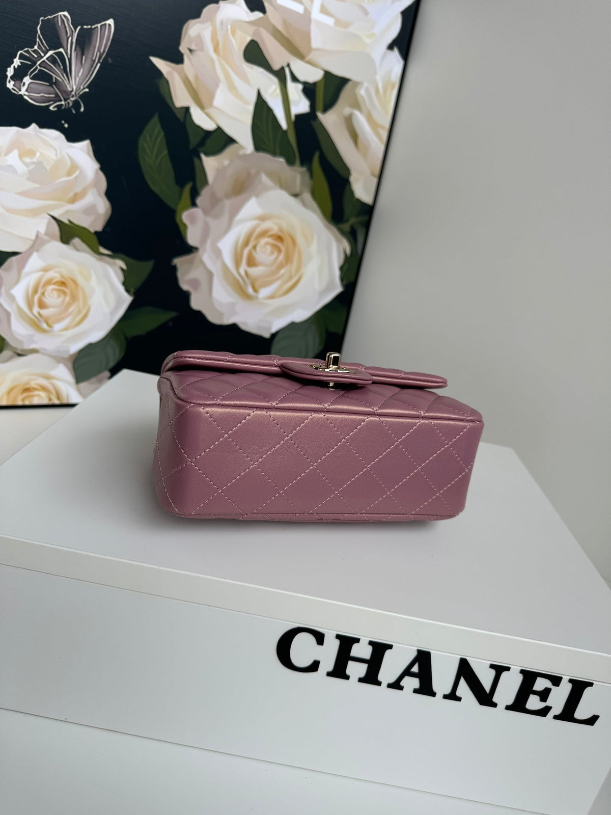 24c mini flap bag 20cm with top handle pink violet calfskin