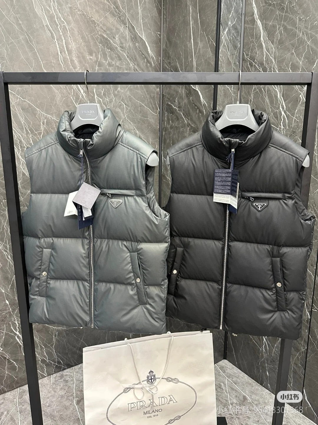 Prada 25 Vest Black And Grey Polyester 291392