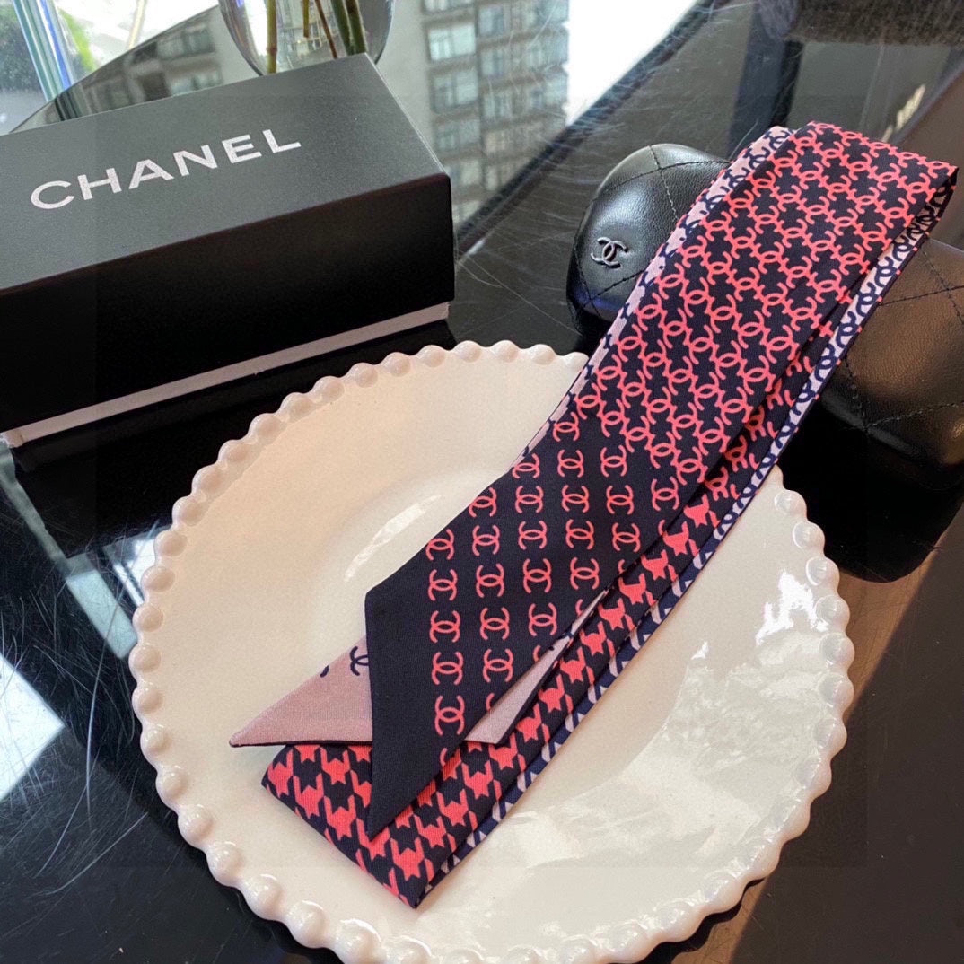 CC  Twilly Mini Scarf 120cm Navy Blue Pink Mulberry Silk 802153