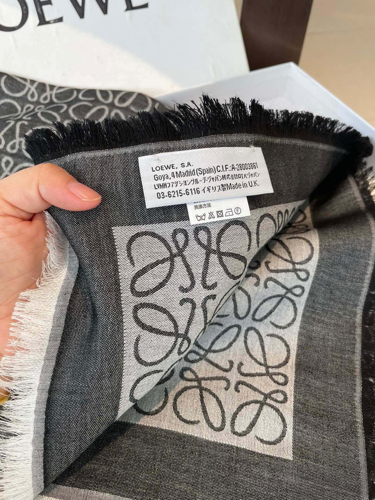 Loewe Scarf 140CM Black Gray Cashmere 100112