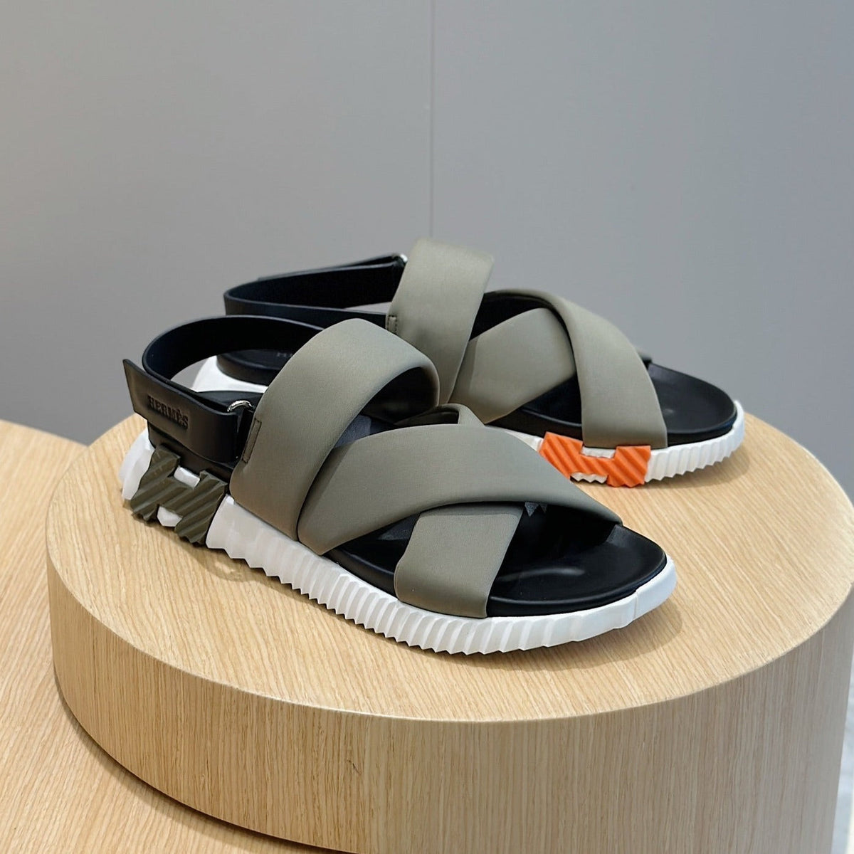 HM ELECTRIC SANDAL MOSS FABRIC AND CALFSKIN
