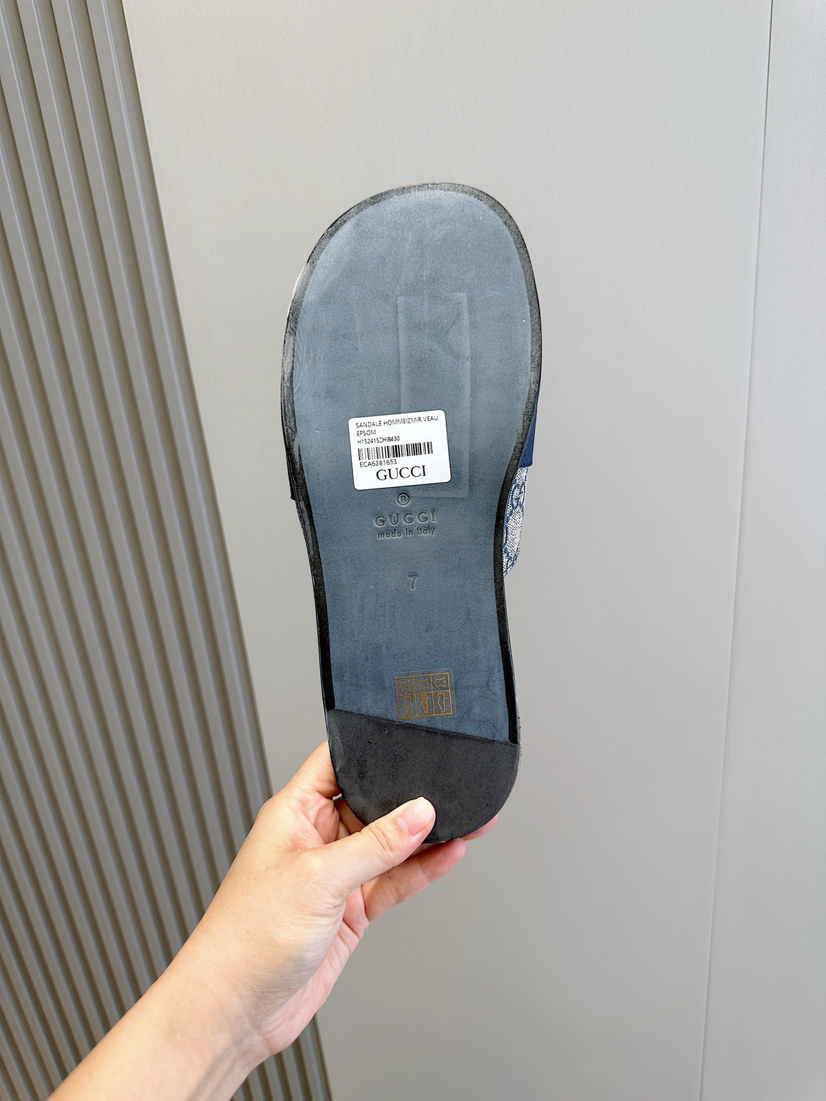 GG Men's Interlocking G Slides Blue Cowhide 547641