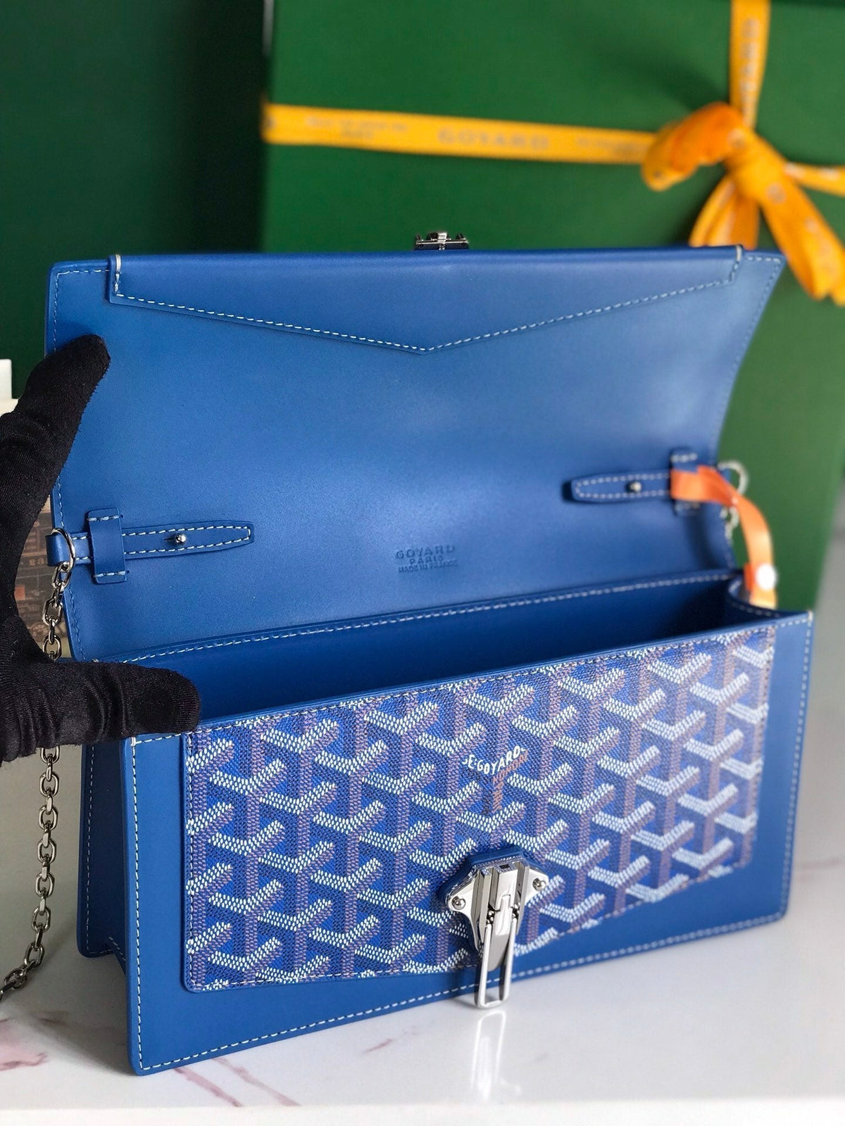 DUCHESSE MARIE-CAROLINE BAG 25 IN SAPPHIRE BLUE GOYARDINE CANVAS AND SMOOTH CALFSKIN