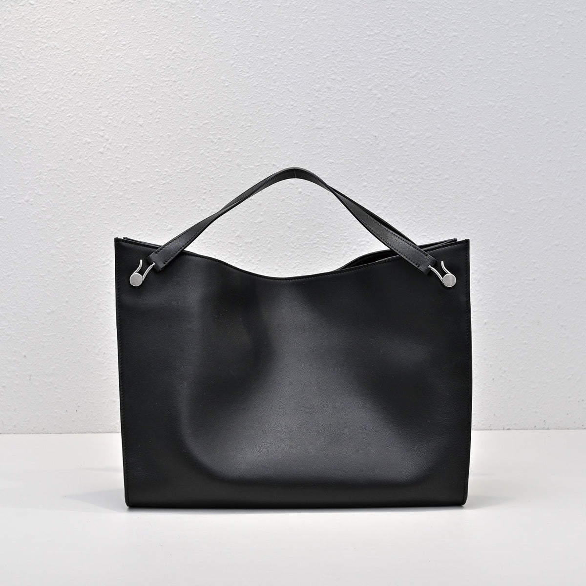 The Row Alexia Tote Bag 36cm Black Leather