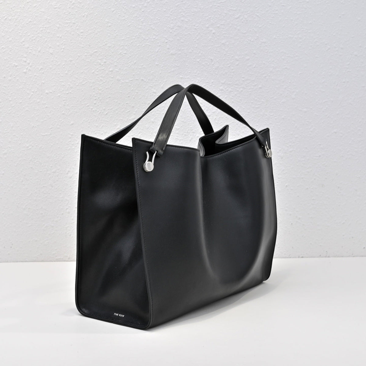 The Row Alexia Tote Bag 36cm Black Leather
